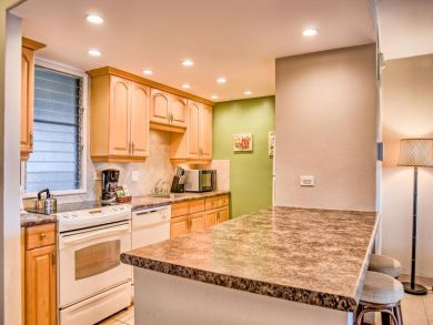 A One Bedroom Stunning Maui Accomodation